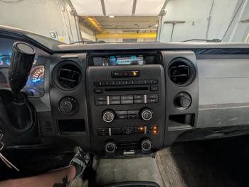 2014 ford f-150 xlt-8-ft.-bed-4wd with 160273 miles for sale near elk-river, minnesota 1e5b4ae156634615855d0f4eb5567335.jpg