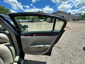 2006 buick lucerne cxl-v6 with 228254 miles for sale near elk-river, minnesota 1e9f14e5f0394620a4cb4a802117acad.jpeg