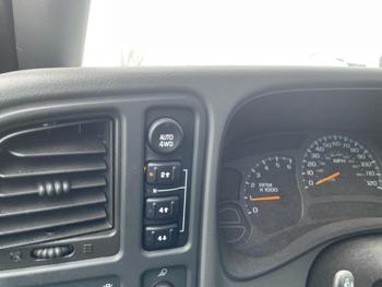 2003 chevrolet avalanche 1500 with 174308 miles for sale near elk-river, minnesota 1eb538cd8cf44a1bae7f351fbb225c30.jpg