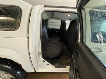 2009 chevrolet colorado lt1-crew-cab-4wd with 172923 miles for sale near elk-river, minnesota 1f3776ac63524d399cab095a55d7bade.jpeg