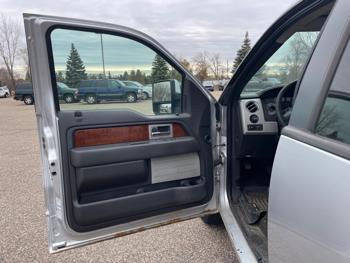 2010 ford f-150 lariat-supercrew-5.5-ft.-bed-4wd with 206947 miles for sale near fridley, minnesota 1f4d6efe716b49a49642504cf77212f5.jpeg