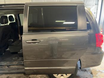 2016 dodge grand-caravan se with 178263 miles for sale near elk-river, minnesota 1f88b963c8cd4b81988f6c9206e19d99.jpg