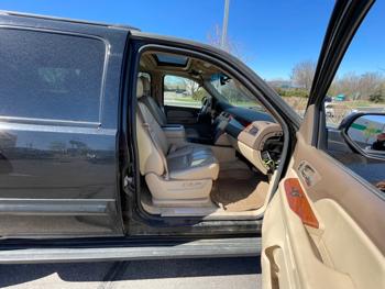 2007 gmc yukon-xl sle-1-1-2-ton-4wd with 258851 miles for sale near burnsville, minnesota 1f93fdcc29324d17940250b932c0e3d8.jpeg