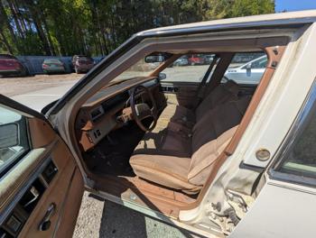 1988 buick lesabre custom with 117412 miles for sale near elk-river, minnesota 20aaf58dfa8d47e389ee30cb1b373b99.jpg