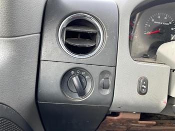 2004 ford f-150 xl with 243495 miles for sale near elk-river, minnesota 20ed3b27788947eaa774c23e3740934a.jpg