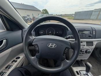 2008 hyundai sonata gls with 126168 miles for sale near elk-river, minnesota 20f877b6ed044072af3237a6717073ab.jpg