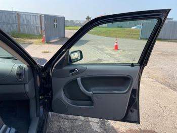 2002 saab 9-3 se-5-door with 151072 miles for sale near elk-river, minnesota 211de85594d140f5bc491aaba3516ef4.jpeg