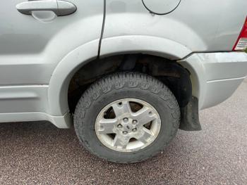 2006 ford escape limited-4wd with 213037 miles for sale near redwood-falls, minnesota 21dfe2bcc44b4f1d98861ea531c801cf.jpeg