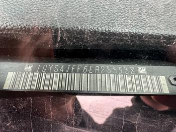 2014 cadillac escalade esv-awd-premium with 160814 miles for sale near burnsville, minnesota 2204a7ebb8c74a07857462158bf7b30d.jpeg