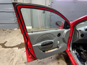 2005 chevrolet aveo special-value-5-door with 134023 miles for sale near elk-river, minnesota 2277e57c5d1441e1b151cd1948dd4713.jpeg