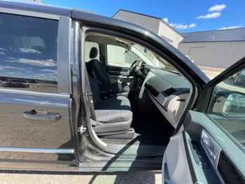 2010 dodge grand-caravan sxt with 188368 miles for sale near elk-river, minnesota 22d2302e40684855aa804242b82350b4.jpeg