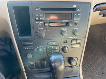 2004 volvo v70 2.5t with 189817 miles for sale near elk-river, minnesota 232efac89553403097b281e886a9a125.jpeg