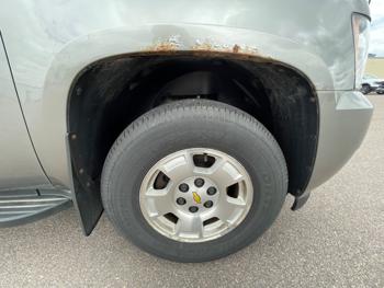 2009 chevrolet suburban lt1-1500-4wd with 253232 miles for sale near redwood-falls, minnesota 2339bb6ee4614935ac5040172a9b72be.jpeg