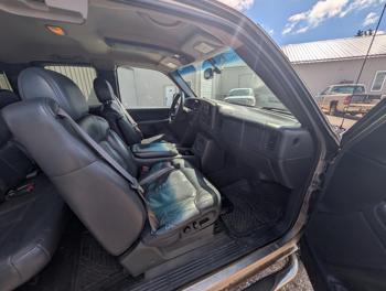 2001 chevrolet silverado-1500 ext.-cab-short-bed-4wd with 212525 miles for sale near elk-river, minnesota 233e1724f03c4cfe8476b4f98b282adc.jpg