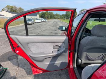 2005 hyundai elantra gls-4-door with 171647 miles for sale near elk-river, minnesota 239e00df6f1649c086a367d63936ed6a.jpeg
