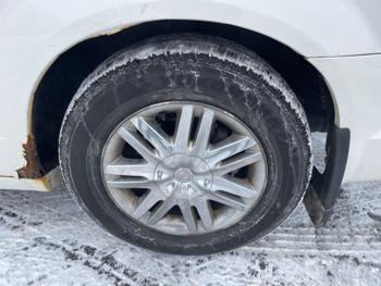 2008 chrysler town-&-country limited with 88271 miles for sale near rochester, minnesota 240641aaa9a3447c9fda37463bd58f6e.jpeg