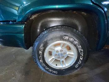 1999 dodge durango 4wd with 240421 miles for sale near elk-river, minnesota 24c22b5575214299a9a9d324efaadc0d.jpeg