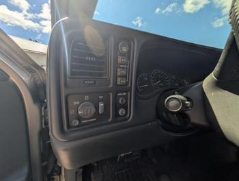 2001 chevrolet silverado-1500 ext.-cab-short-bed-4wd with 212525 miles for sale near elk-river, minnesota 24c88f42c8904d899dc4b6175da65de3.jpg