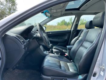 2004 honda accord ex-sedan with 137365 miles for sale near elk-river, minnesota 24c96486882b4141b42ce19b2341481f.jpeg