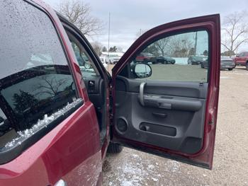 2008 chevrolet silverado-1500 ls-crew-cab-4wd with 200273 miles for sale near fridley, minnesota 24e85cc2a01946c5ba3846607405642f.jpeg
