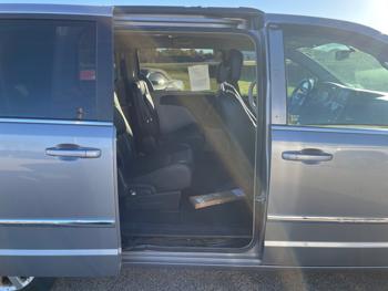 2016 chrysler town-&-country touring with 138021 miles for sale near rochester, minnesota 255d6ef526f1477bbbd5f1454c97a583.jpeg