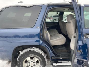 2001 chevrolet tahoe 4wd with 174356 miles for sale near fridley, minnesota 2590173de74e4f1590d2695438bebe81.jpeg