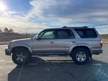 2002 toyota 4-runner sr5 with 211487 miles for sale near elk-river, minnesota 25a67b5f1d034627b6b0a63e51edf2ad.jpg