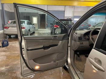 2004 toyota sienna le,ce with 149137 miles for sale near elk-river, minnesota 25fe6dd21c184c68930fc58bfd76d8f1.jpg