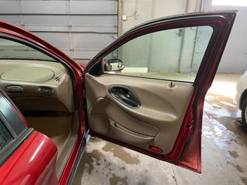 1999 Ford Taurus