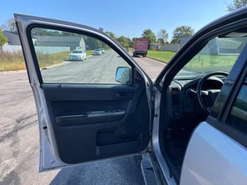 2009 ford escape xlt-fwd-v6 with 183013 miles for sale near elk-river, minnesota 271ff2bfdec44ce598e9c8d149564ce6.jpeg