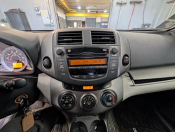 2010 toyota rav4 base-i4-4wd with 209322 miles for sale near elk-river, minnesota 27386ea33d02415894fca77c574b504e.jpg