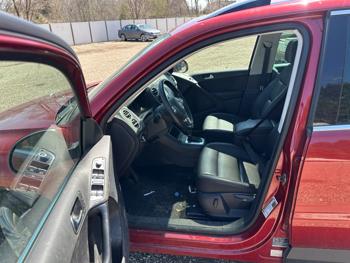 2011 volkswagen tiguan s-4motion with 209691 miles for sale near elk-river, minnesota 277a9b447efb4167b72ce789abe39cc0.jpeg