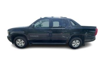 2012 chevrolet avalanche lt-4wd with 177602 miles for sale near ramsey, minnesota 27c98495780443c1bc15406b055a6938.jpg