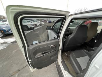 2004 gmc canyon sle with 147411 miles for sale near white-bear-lake, minnesota 2872526f0e7644bfbb03822a5796ed10.jpeg