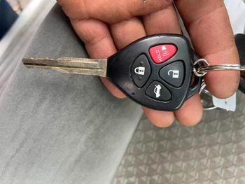 2008 toyota camry with 220493 miles for sale near elk-river, minnesota 28cad36e1b574ad89cf4ccee4c8b5aa2.jpg