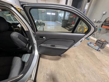 2010 ford fusion se with 224531 miles for sale near elk-river, minnesota 28d35418d8e84e18a030c69c3bdd26d7.jpg