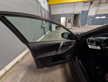 2010 mazda mazda3 s-grand-touring-5-door with 126117 miles for sale near elk-river, minnesota 29059de08ace4c28baa6c64382f44e9c.jpg