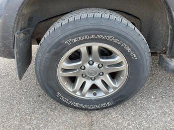 2005 toyota sequoia sr5-4wd with 183140 miles for sale near fridley, minnesota 291a6d30e04841519fdd47410d20ad55.jpeg