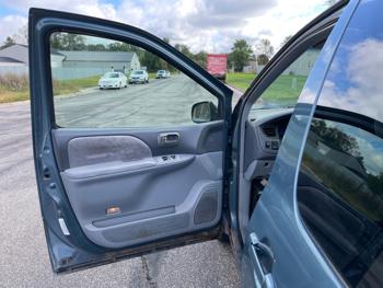 2002 toyota sienna le with 234839 miles for sale near elk-river, minnesota 29303dbe372b4da188362306e3b380db.jpeg