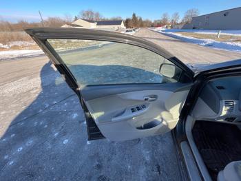 2009 toyota corolla base-4-speed-at with 125901 miles for sale near elk-river, minnesota 296f739283e54e84abc350f7b9290447.jpeg