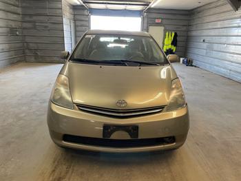 2006 toyota prius 4-door-liftback with 175609 miles for sale near elk-river, minnesota 298f0d506e9149139e3c977807468896.jpeg