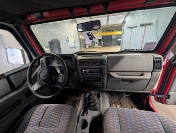 1998 jeep wrangler se with 165405 miles for sale near elk-river, minnesota 29c731e432b74dd7a887fb1e050c7a02.jpg