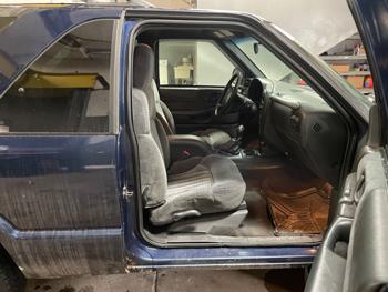 2002 chevrolet blazer 2-door-4wd-ls with 141544 miles for sale near elk-river, minnesota 29e43e30247f48a5abed9ad628313c8d.jpeg
