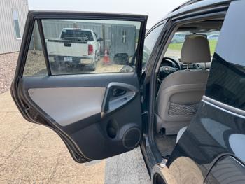 2012 toyota rav4 base-i4-4wd with 190396 miles for sale near elk-river, minnesota 2a88aae114d940a19aecde5618f2c581.jpeg