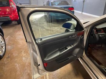 2009 chevrolet impala ls with 178470 miles for sale near elk-river, minnesota 2a8df5ab51bf4f8fa45db0ed7d0e8e86.jpg