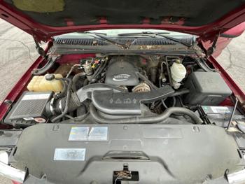 2004 chevrolet suburban 1500-4wd with 315133 miles for sale near elk-river, minnesota 2a9e942282c042ff84f46ddc8f9a0d3a.jpeg