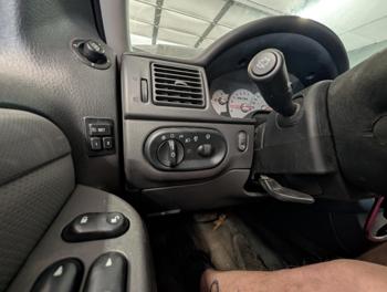 2004 mercury mountaineer convenience-4.0l-awd with 72086 miles for sale near elk-river, minnesota 2b33611828104d9d9e72879c8cd9f039.jpg