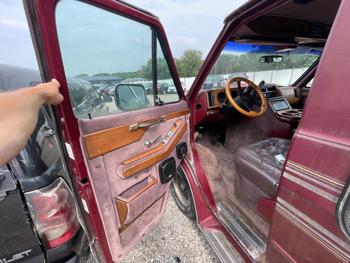 1991 gmc vandura g2500 with 151379 miles for sale near elk-river, minnesota 2b8b2f425ba142af967f001670894077.jpeg