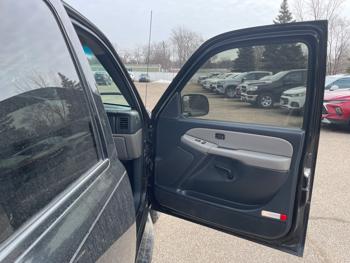 2000 chevrolet tahoe 4wd with 230426 miles for sale near fridley, minnesota 2bc73f49539e4139a32cfdbb9f421103.jpeg