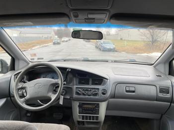 2003 toyota sienna ce with 194306 miles for sale near elk-river, minnesota 2be987e90d3043deb56dfab32e8b9834.jpg